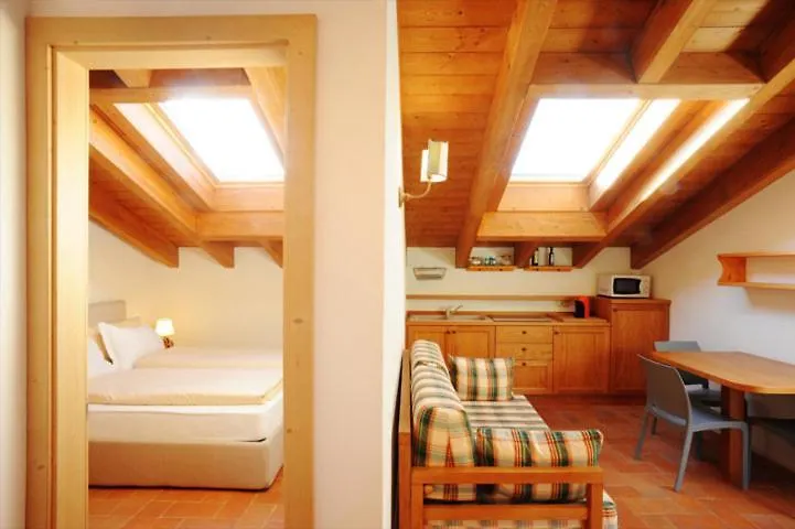 Agriturismo La Nevera Villa Lanzo D'intelvi 0*,