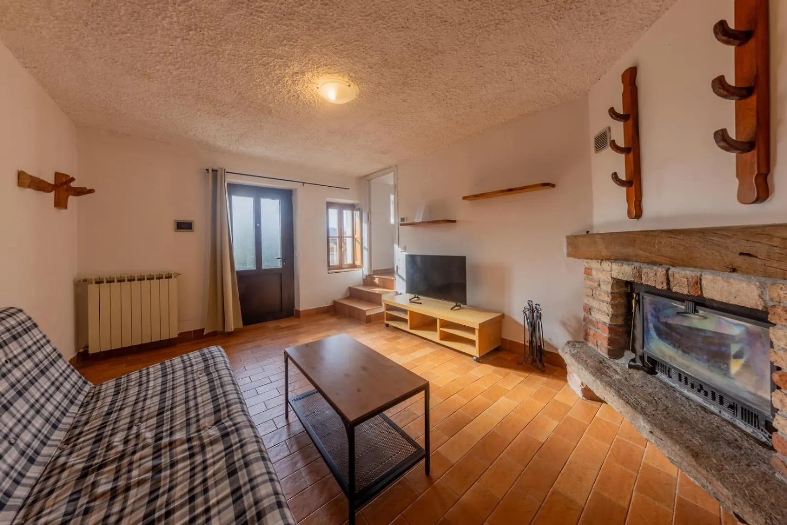 Agriturismo La Nevera Lanzo dʼIntelvi 0*,