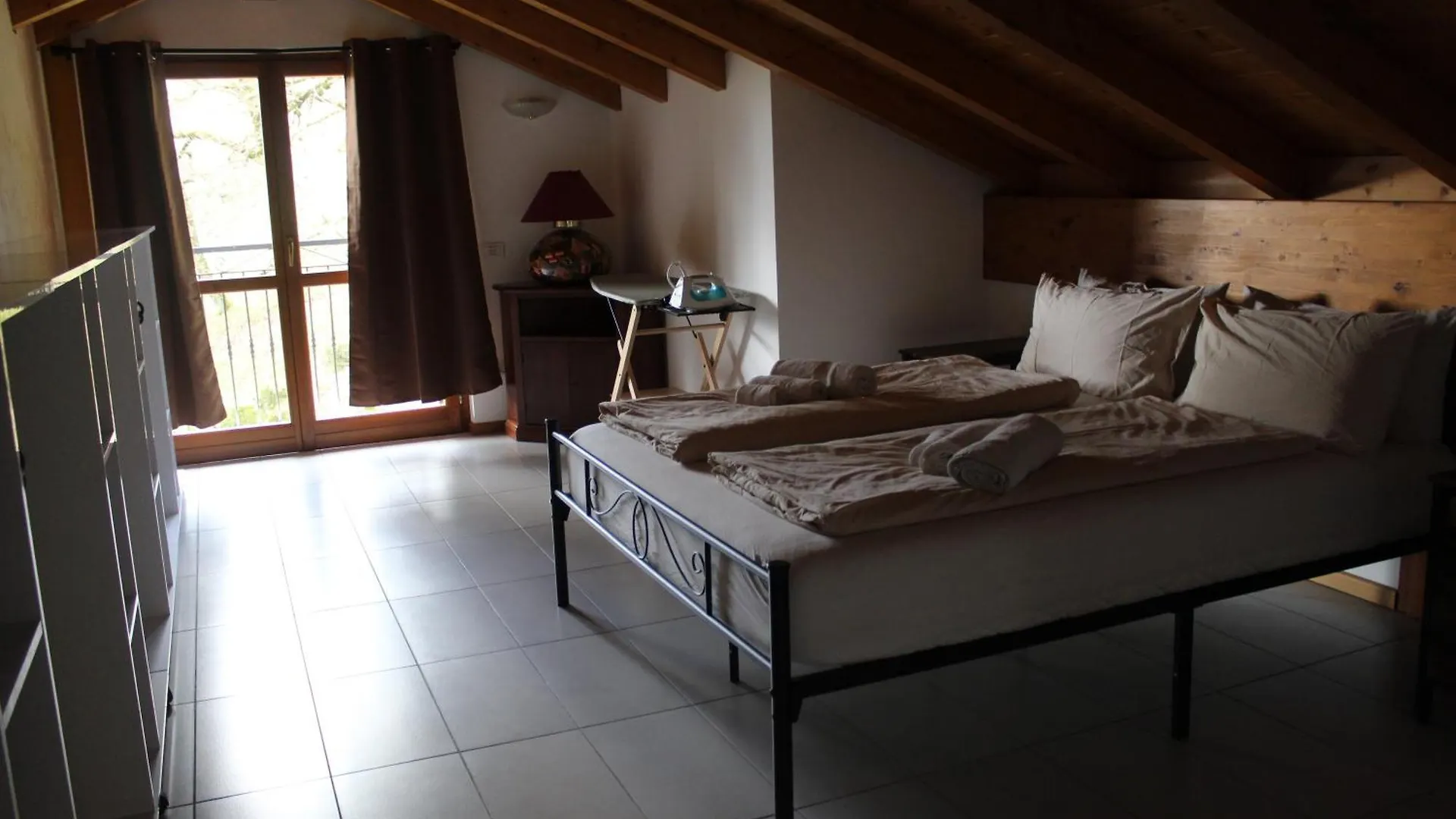 Lantgård Agriturismo La Nevera Lanzo dʼIntelvi Italien